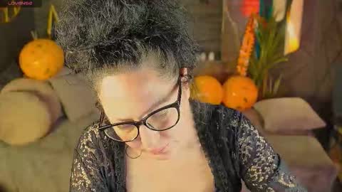 Snapshot of anita_muse chatting on November 2025 09:17:02 PM Anita online show from November 2025 09:17:02 PM