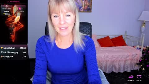 Snapshot of anita_tayson chatting on December 2024 10:05:02 AM Anita online show from December 2024 10:05:02 AM