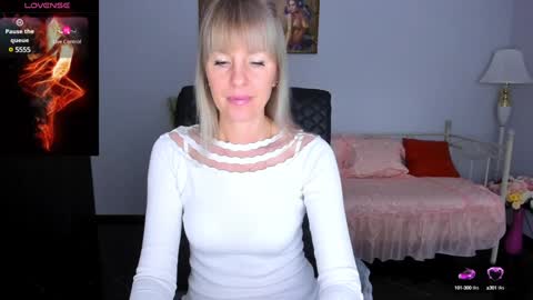 Snapshot of anita_tayson chatting on January 2025 07:11:02 AM Anita online show from January 2025 07:11:02 AM