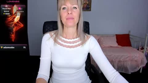 Snapshot of anita_tayson chatting on February 2025 07:37:01 AM Anita online show from February 2025 07:37:01 AM