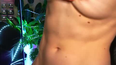 Snapshot of anita_von chatting on March 2026 06:17:01 AM anita_von online show from March 2026 06:17:01 AM