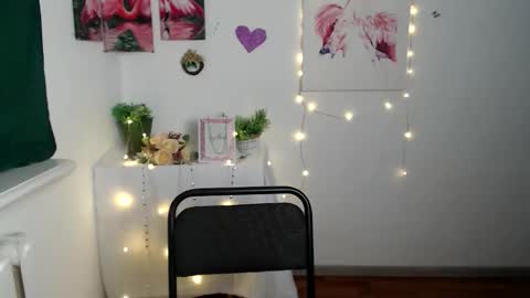 Snapshot of anitaa_a chatting on September 2025 05:44:01 AM anitaa_a online show from September 2025 05:44:01 AM