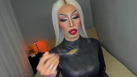 Miss Ann online show from September 2025 11:54:01 PM