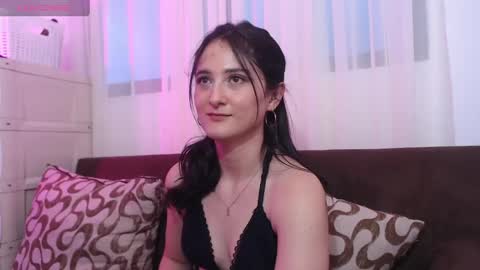 Snapshot of anitafox_ chatting on May 2026 11:11:01 PM Anitafoxx online show from May 2026 11:11:01 PM