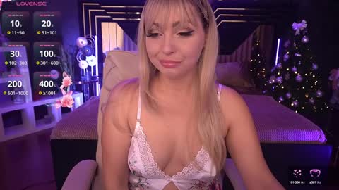 Snapshot of anitalevanta chatting on January 2025 03:15:02 PM Anita online show from January 2025 03:15:02 PM