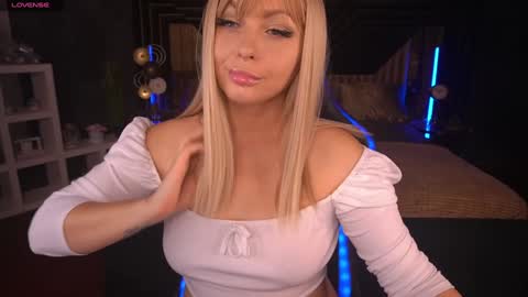 Snapshot of anitalevanta chatting on February 2025 06:37:02 PM Anita online show from February 2025 06:37:02 PM