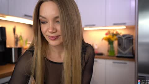 Im Anita thumb up me please its important online show from March 2026 09:07:01 PM