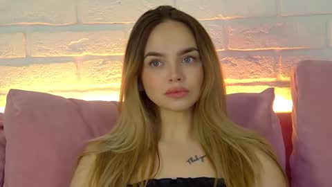 Snapshot of anitaventure chatting on November 2025 04:12:02 AM AnitaVenture online show from November 2025 04:12:02 AM