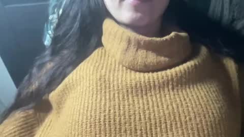 Anje online show from December 2024 06:03:02 PM