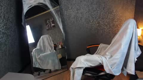 Angel online show from May 2026 07:40:02 PM
