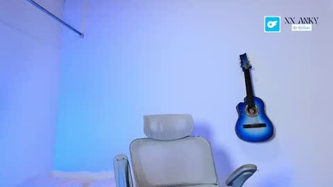 Anky online show from November 2025 01:37:01 AM