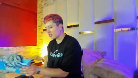 ANGEL AND TEFY online show from February 2026 03:48:02 PM