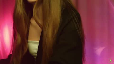 Snapshot of ann_amm chatting on February 2025 12:11:01 PM Anna online show from February 2025 12:11:01 PM