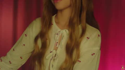 Snapshot of ann_amm chatting on November 2025 01:44:02 PM Anna online show from November 2025 01:44:02 PM