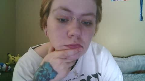 ann_lelala_ online show from February 2025 01:27:01 PM