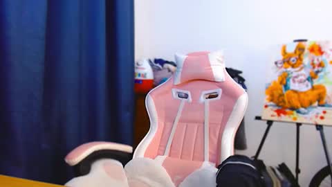 Ann online show from October 2025 04:17:01 PM