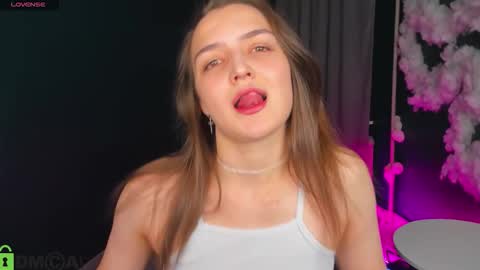 Ann online show from November 2025 02:21:02 AM