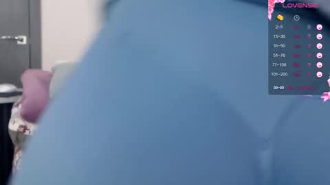 anna_asss online show from December 2025 05:08:02 PM