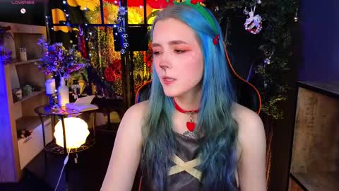 Violett online show from December 2024 04:50:01 PM