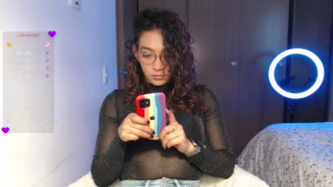 Snapshot of anna_dlove_cam chatting on February 2025 02:53:02 PM Anna online show from February 2025 02:53:02 PM