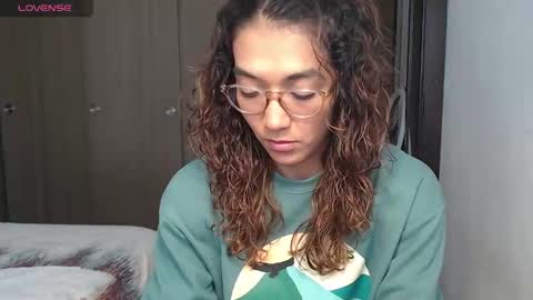 Snapshot of anna_dlove_cam chatting on October 2025 02:45:02 PM Anna online show from October 2025 02:45:02 PM