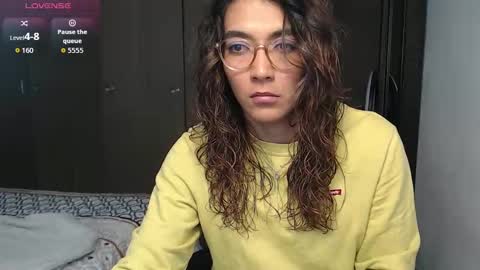 Snapshot of anna_dlove_cam chatting on October 2025 03:20:02 PM Anna online show from October 2025 03:20:02 PM