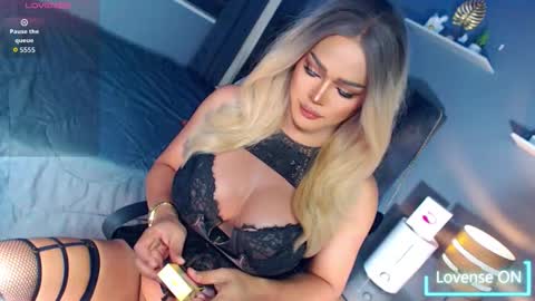 Miss Anna online show from March 2026 09:10:01 PM