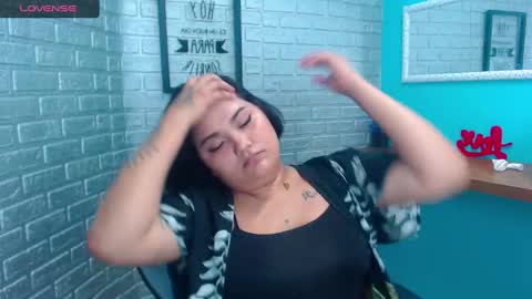 Snapshot of anna_simons_ chatting on October 2025 11:14:01 PM I AM ANNA online show from October 2025 11:14:01 PM