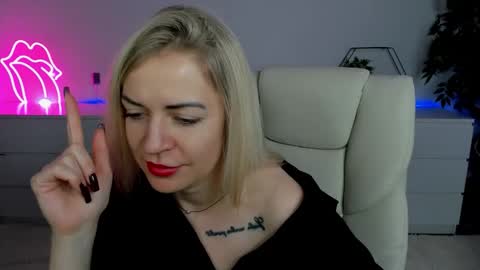 Snapshot of anna_snow9 chatting on September 2025 11:59:02 AM anna_snow9 online show from September 2025 11:59:02 AM