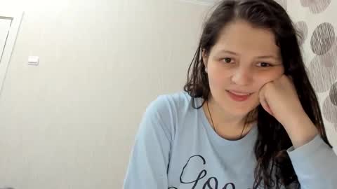 Snapshot of annaahcharm chatting on January 2025 09:15:02 AM annaahcharm online show from January 2025 09:15:02 AM