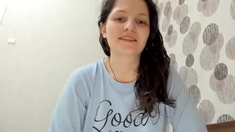 Snapshot of annaahcharm chatting on January 2025 09:18:01 AM annaahcharm online show from January 2025 09:18:01 AM