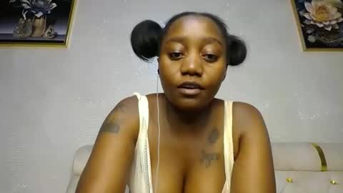 Snapshot of annabel038 chatting on February 2025 12:16:01 AM Annabel online show from February 2025 12:16:01 AM