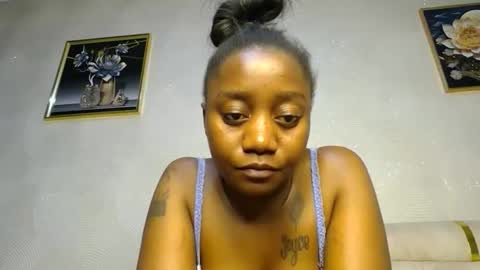 Snapshot of annabel038 chatting on February 2025 03:42:02 AM Annabel online show from February 2025 03:42:02 AM