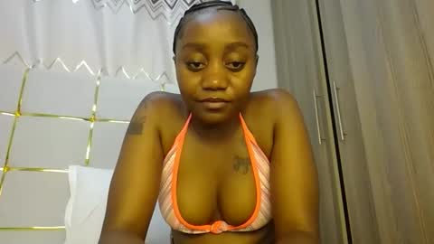 Snapshot of annabel038 chatting on March 2025 08:05:02 PM Annabel online show from March 2025 08:05:02 PM