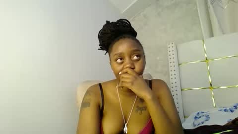 Snapshot of annabel038 chatting on October 2025 09:47:02 PM Annabel online show from October 2025 09:47:02 PM