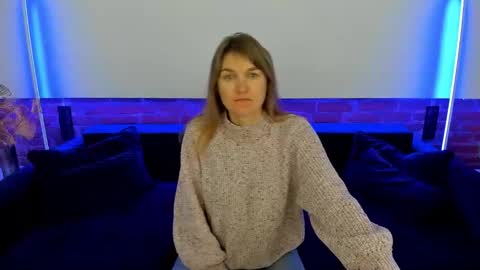 Annabel online show from October 2025 04:37:02 AM