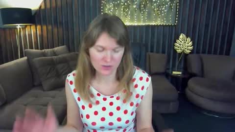 Annabel online show from March 2026 08:57:02 PM