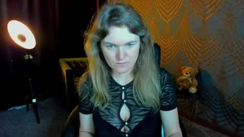 Annabel online show from May 2026 05:42:04 PM