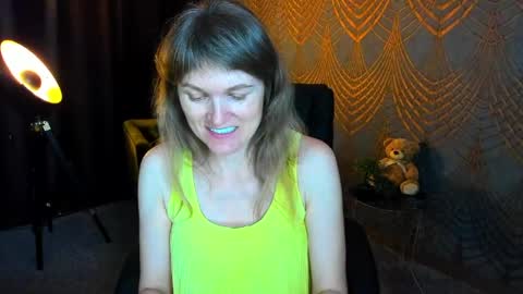 Annabel online show from May 2026 06:04:02 PM