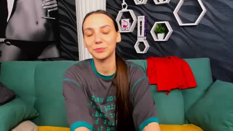 Snapshot of annabishop chatting on February 2025 06:11:02 AM annabishop online show from February 2025 06:11:02 AM