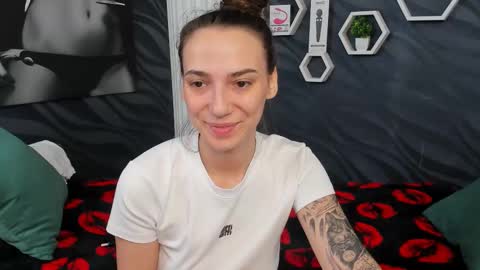 Snapshot of annabishop chatting on February 2025 03:44:02 AM annabishop online show from February 2025 03:44:02 AM