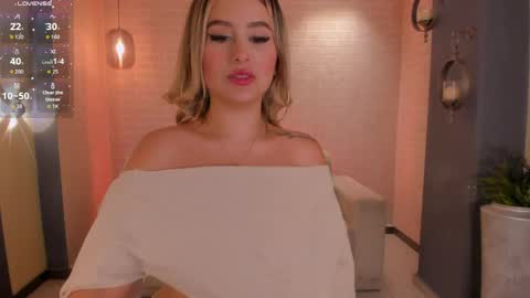 Snapshot of annabrooks_ chatting on March 2026 07:52:01 PM Anna Brooks online show from March 2026 07:52:01 PM