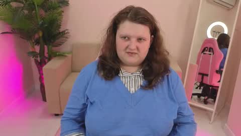 annaconda_wow online show from October 2025 05:13:01 PM