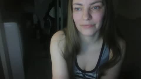 annadiamond1 online show from May 2026 10:14:02 PM