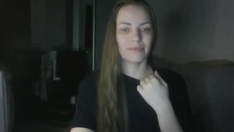 annadiamond1 online show from May 2026 10:26:02 PM