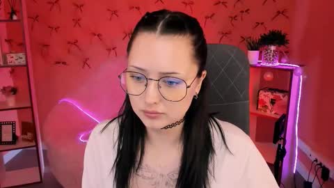 Snapshot of annadoyle chatting on February 2026 02:27:01 PM annadoyle online show from February 2026 02:27:01 PM