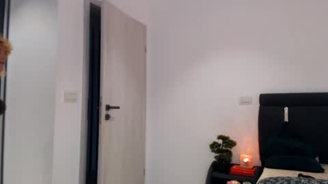 annaevv online show from August 2026 09:15:02 AM
