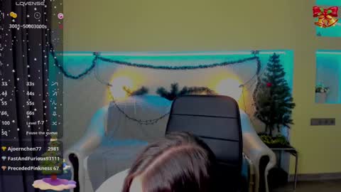 Anna online show from December 2024 12:34:02 PM