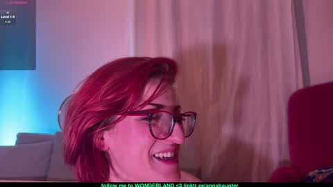 Snapshot of annahaunter chatting on January 2025 11:18:01 PM Alice online show from January 2025 11:18:01 PM