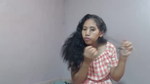 Snapshot of annahhotgirl chatting on February 2025 07:04:02 AM annahhotgirl online show from February 2025 07:04:02 AM